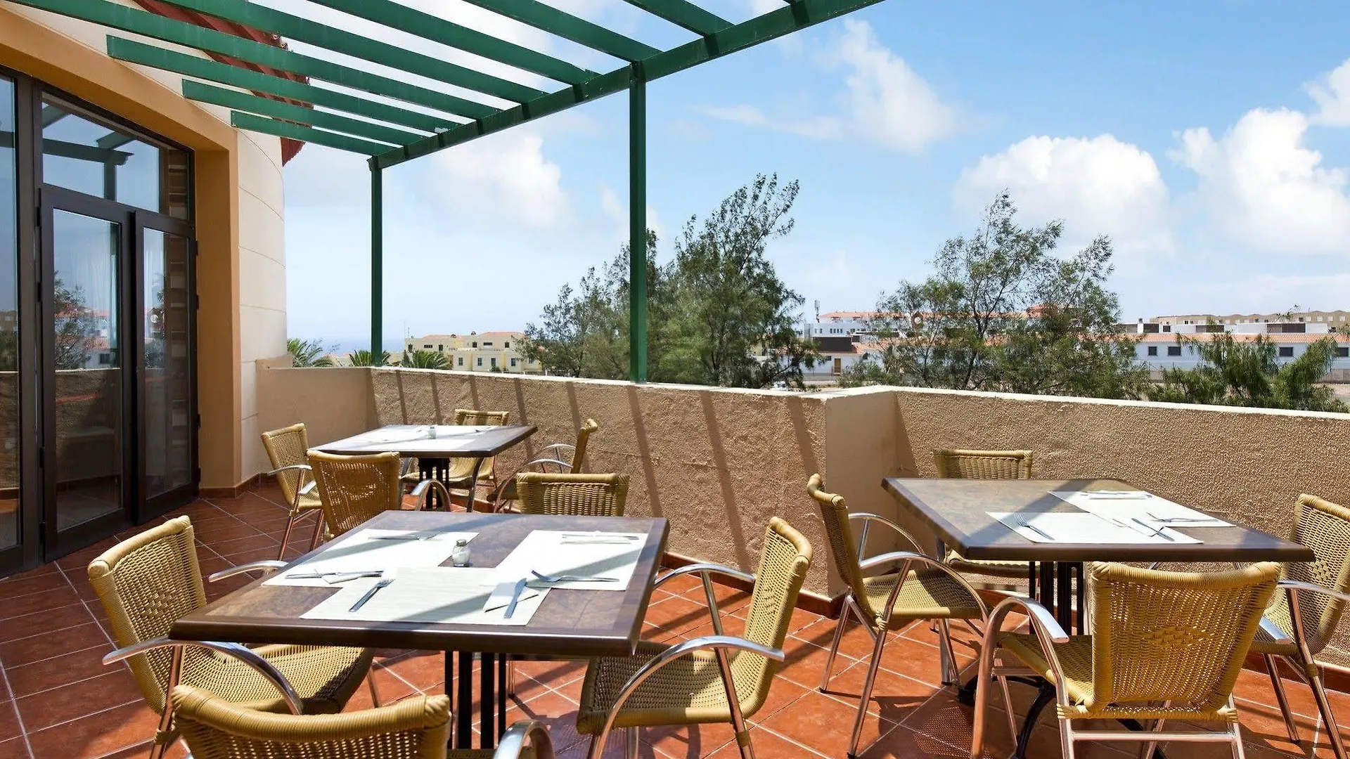 Elba Lucia Sport & Suite Hotel Nuevo Horizonte アパート